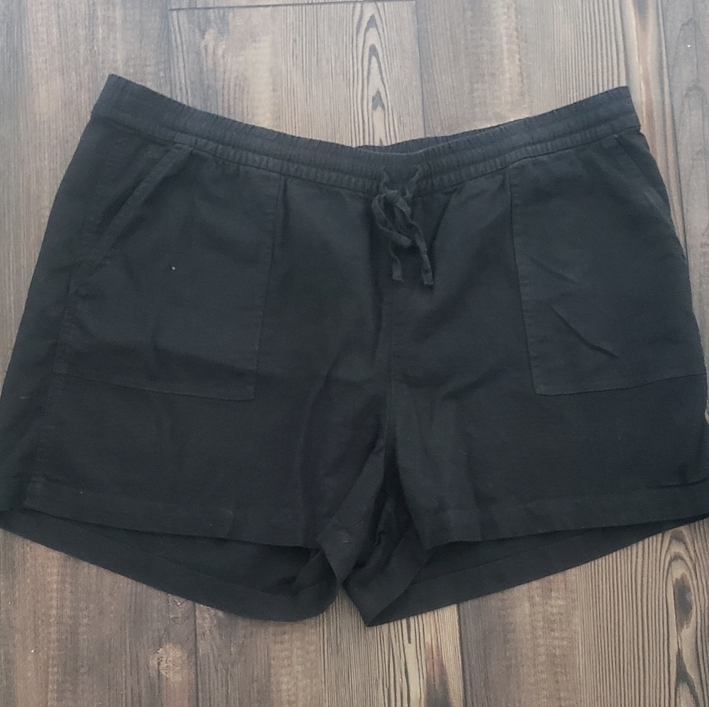 J. CREW Linen Shorts- black Womens XL